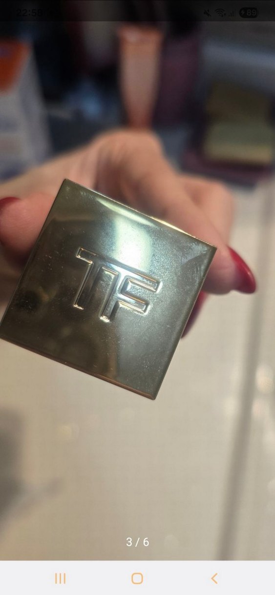 Tom Ford Bej Sıvı Fondöten SPF 50 - Görsel 3