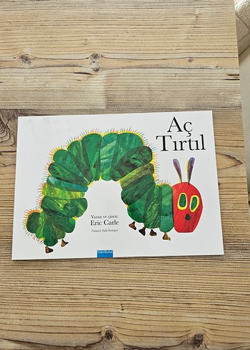 Aç Tırtıl - Eric Carle Sanat Kitabı