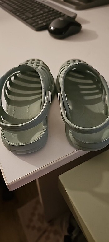 25 Beden yeşil Renk LCW SANDALET