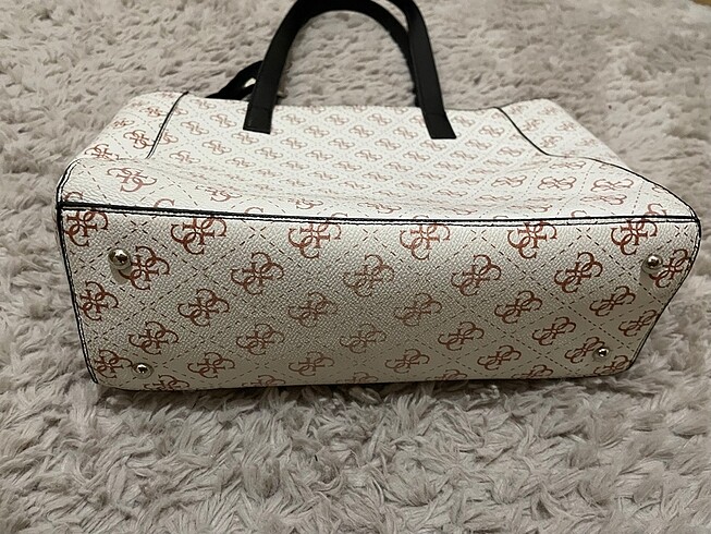 Beden Guess çanta