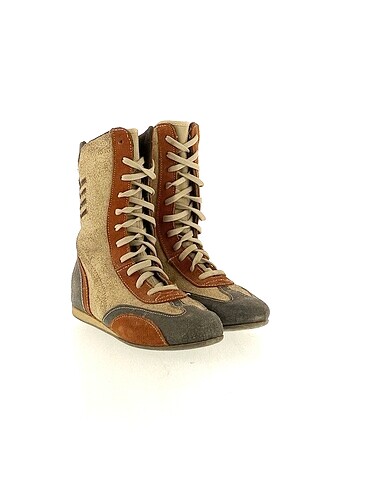 Vintage Love Vintage Love Bot %70 İndirimli.