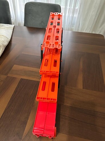  Beden Renk Hot Wheels Mega Tır