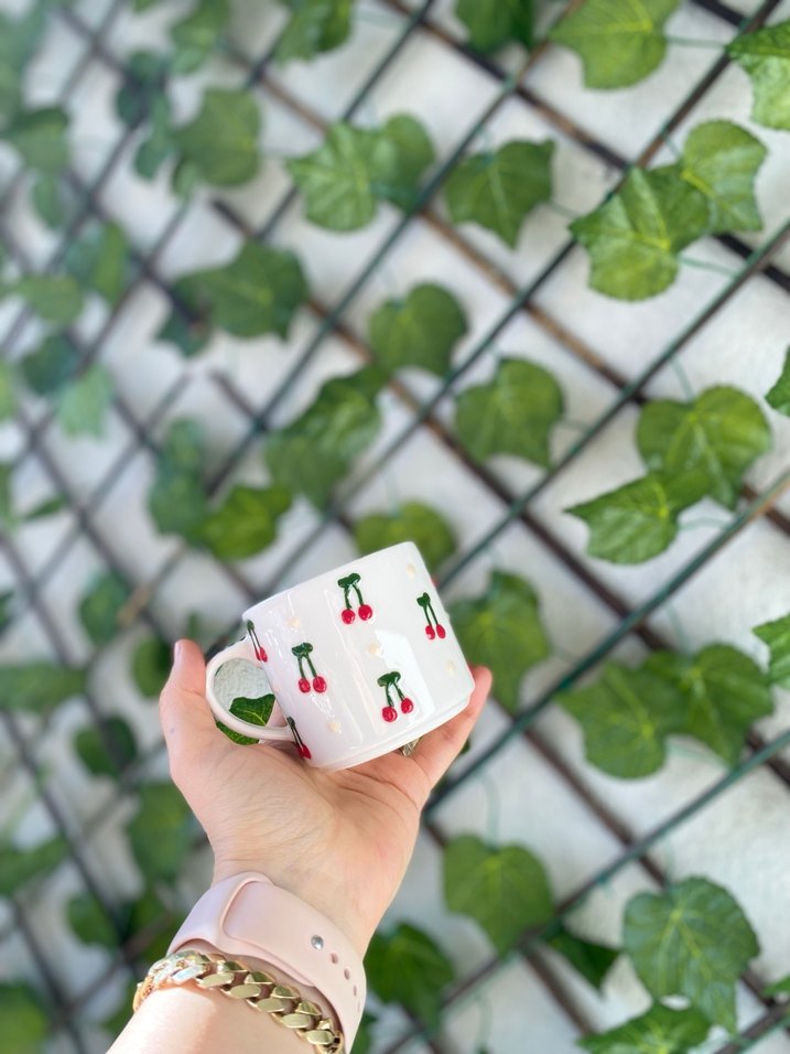 El Yapımı Kiraz Desenli Renkli Seramik Kupa - Görsel 2