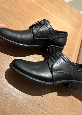 Klasik Siyah Deri Erkek çocuk Ayakkabı - Görsel 4