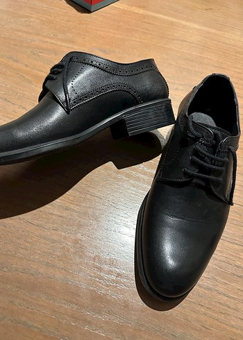 Klasik Siyah Deri Erkek çocuk Ayakkabı - Görsel 5