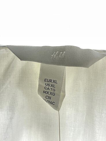 xl Beden beyaz Renk H&M Gömlek %70 İndirimli.