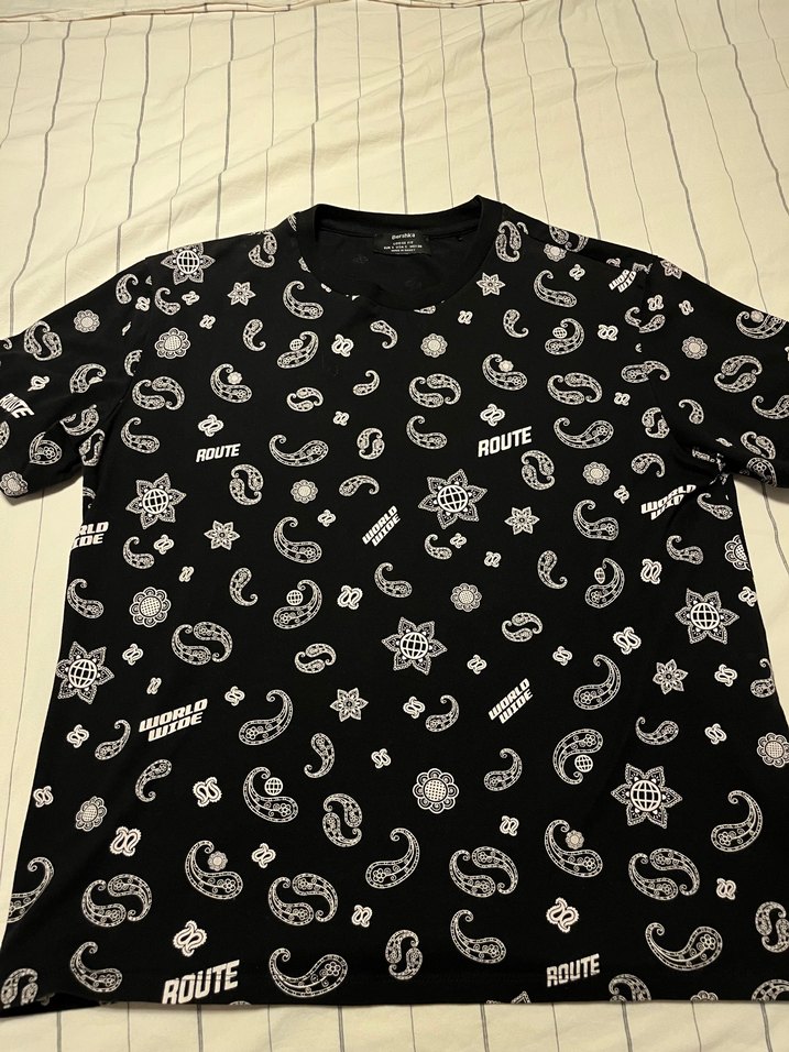 Siyah Baskılı Loose Fit Tişört - Görsel 3