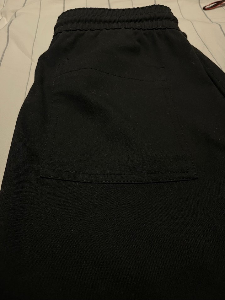 Bershka Rahat Kesim Kumaş Şort - Görsel 4