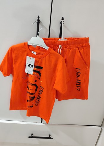 Turuncu Baskılı Bebek Erkek Takımı
