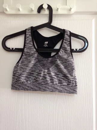 H&M spor üst