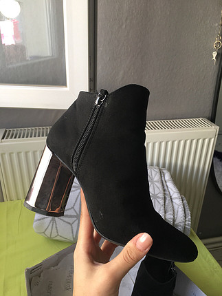 Bershka topuklu bot