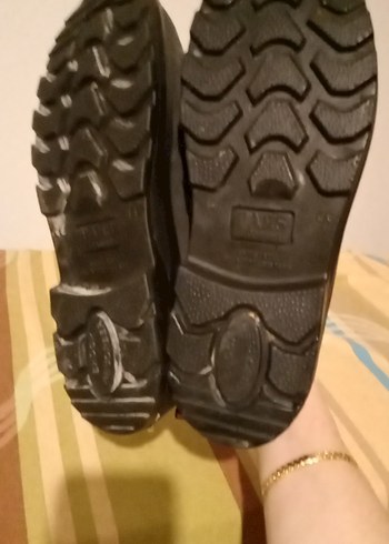 Gri iş ayakkabısı ucu demirli 44 numara - Görsel 4