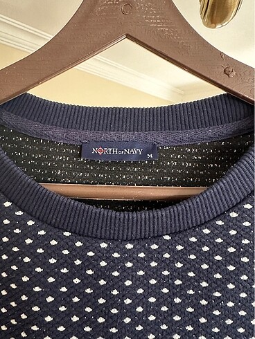 m Beden North Of Navy Sweatshirt