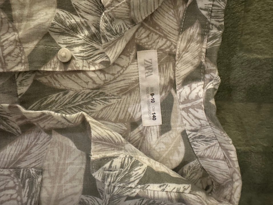 Zara erkek çocuk Desenli Kısa Kollu V Yakalı Gömlek - Görsel 2