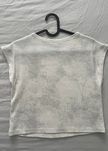 Gri Kısa Kollu Keten Crop Top - Görsel 2