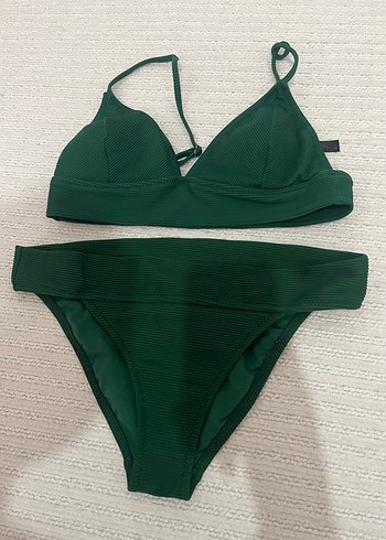 Kadın Yeşil İnce Askılı Bikini Üstü - Görsel 2