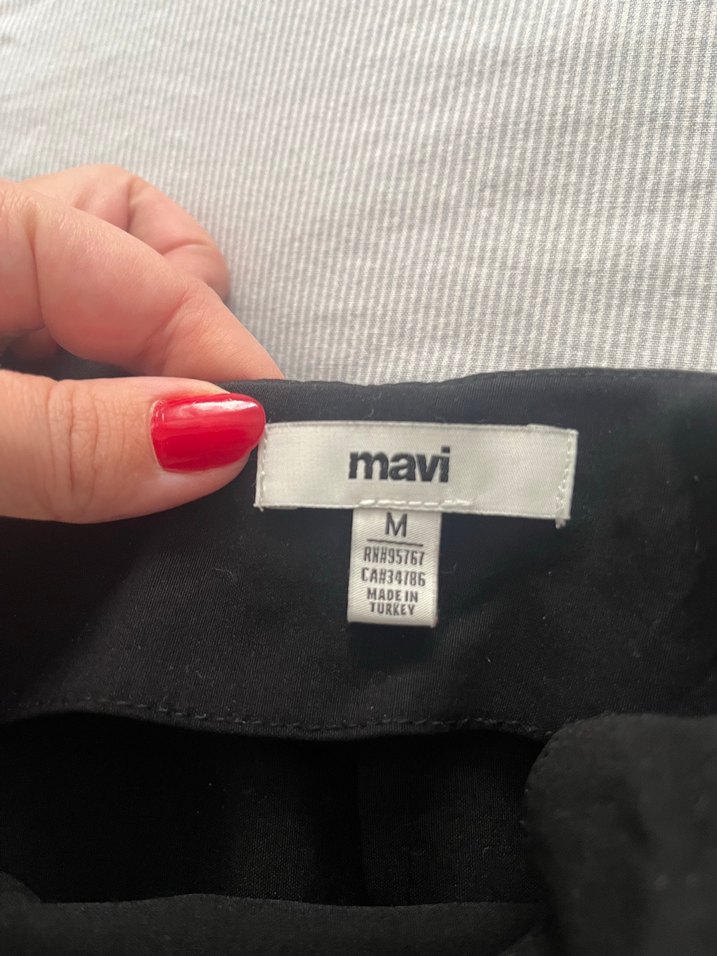 Siyah Drapeli Uzun Kadın Etek - Görsel 4