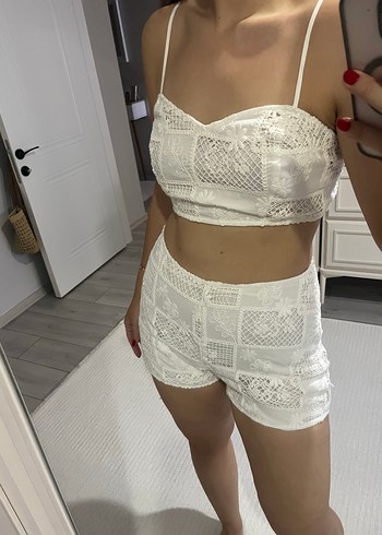 Nakışlı Beyaz Mini Bralet ve Şort Takımı - Görsel 6