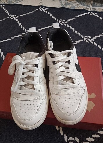 Nike Ayakkabı