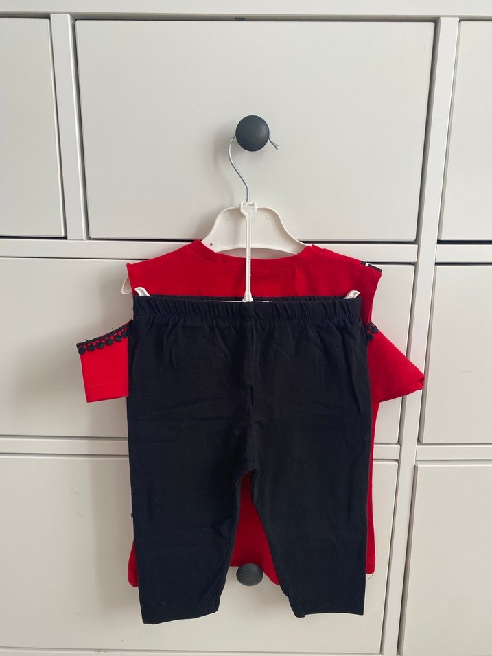 Kız Çocuk Kırmızı Baskılı T-shirt 4 yaş - Görsel 2