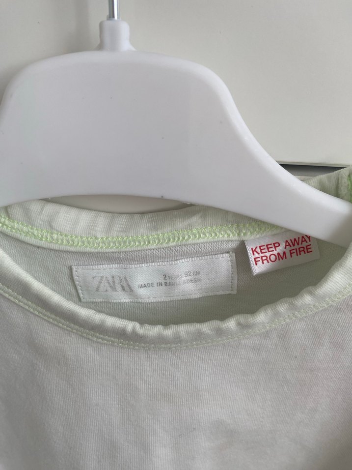 Beyaz Pastel Tonlu Çocuk Tişörtü 2 yaş renk deforme var - Görsel 3