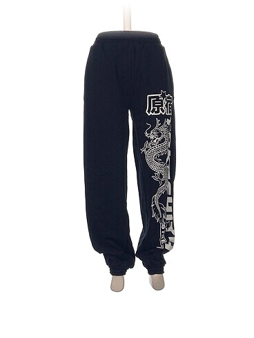 Bershka Eşofman Altı %70 İndirimli.