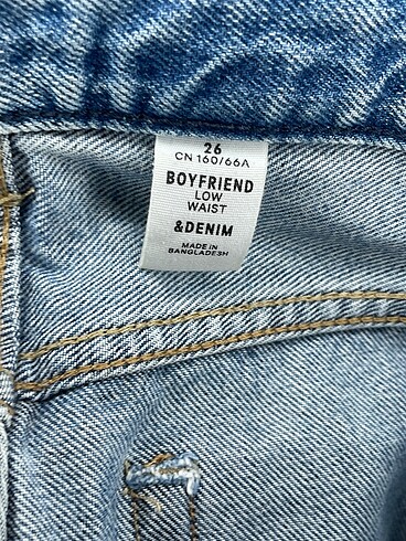 26 Beden çeşitli Renk H&M Jean / Kot %70 İndirimli.
