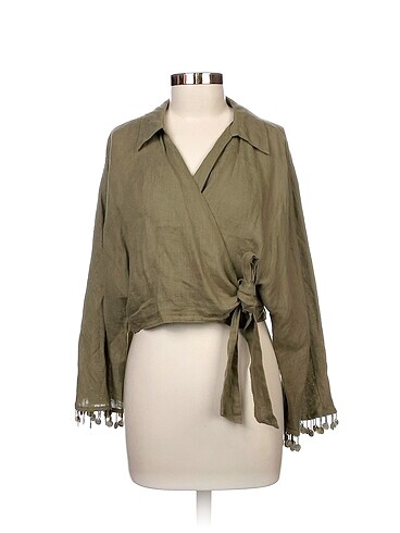 Zara Bluz %70 İndirimli.
