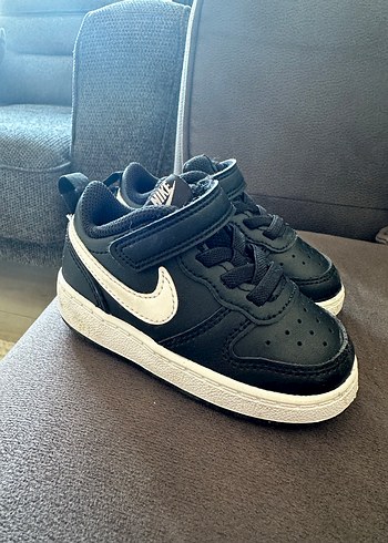 Nike Erkek Çocuk Siyah Spor Ayakkabı