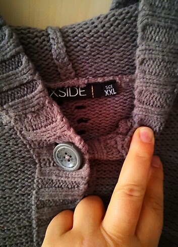 44 Beden 2XL Gri yaım kollu kapüşonlu hırka