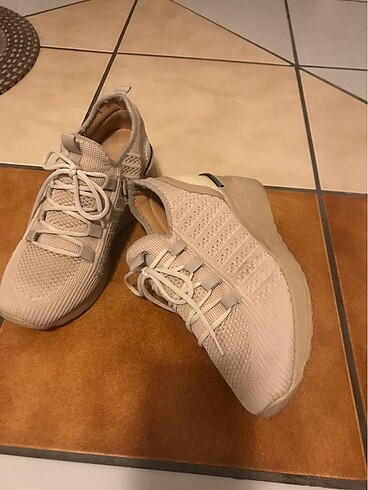 Ozz marka sneakers