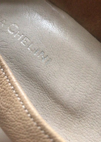 Bej Deri Tokalı Kadın Klasik Ayakkabı - Görsel 2