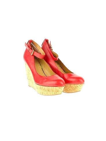 Nine West Nine West Dolgu Topuk %70 İndirimli.