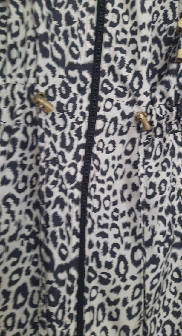 Gri Leopar Desenli Düğmeli Midi Kadın Kaban - Görsel 4