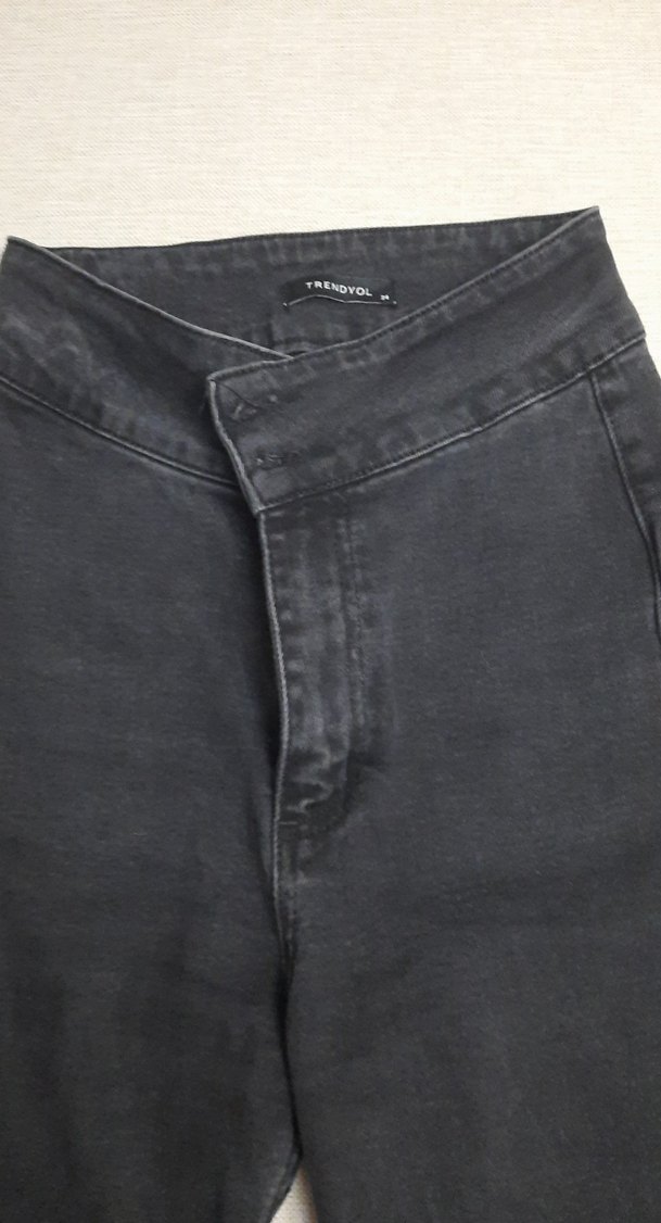 Siyah Midi Boy Regular Fit Kadın Kot Pantolon - Görsel 4