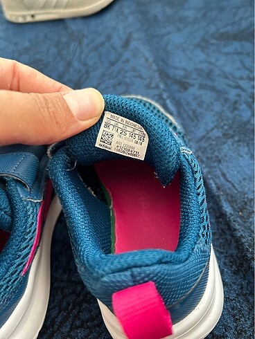 25 Beden lacivert Renk Adidas çocuk ayakkabı