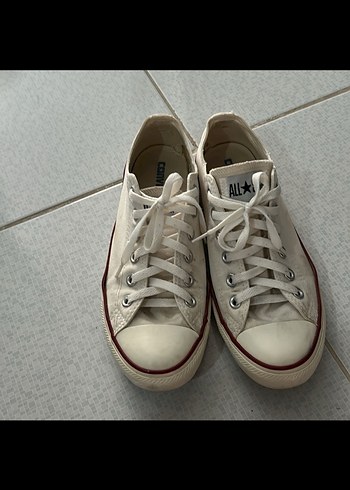 Converse Kadın Beyaz Minimalist Günlük Spor Ayakkabı