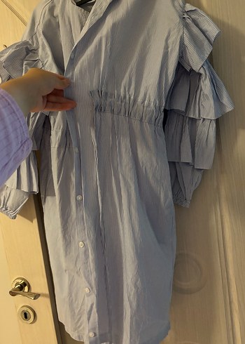 Su mavisi kolu fırfırlı önü düğmeli tunik - Görsel 2