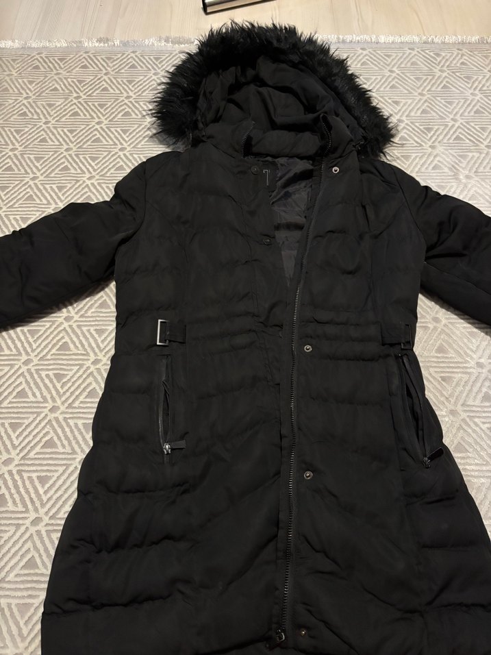 Siyah Kürklü Kadın Uzun Kışlık mont - Görsel 3