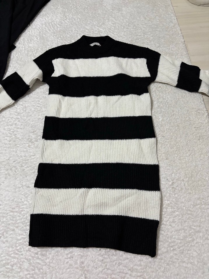 Siyah Beyaz Çizgili Triko Kadın tunik - Görsel 2