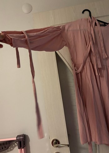Pembe Uzun Kollu kolunda ve belinde kumaş kemer detaylı tunik - Görsel 2