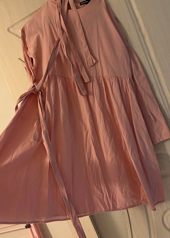 Pembe Uzun Kollu kolunda ve belinde kumaş kemer detaylı tunik - Görsel 3