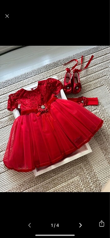 Kırmızı tül dantel detaylı Mevlüt elbise