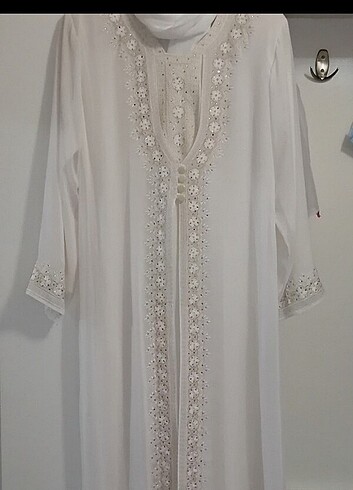 BEYAZ ELBISE 