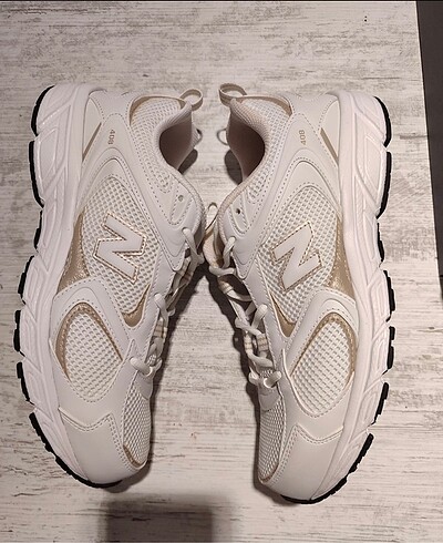 New Balance new balance 408