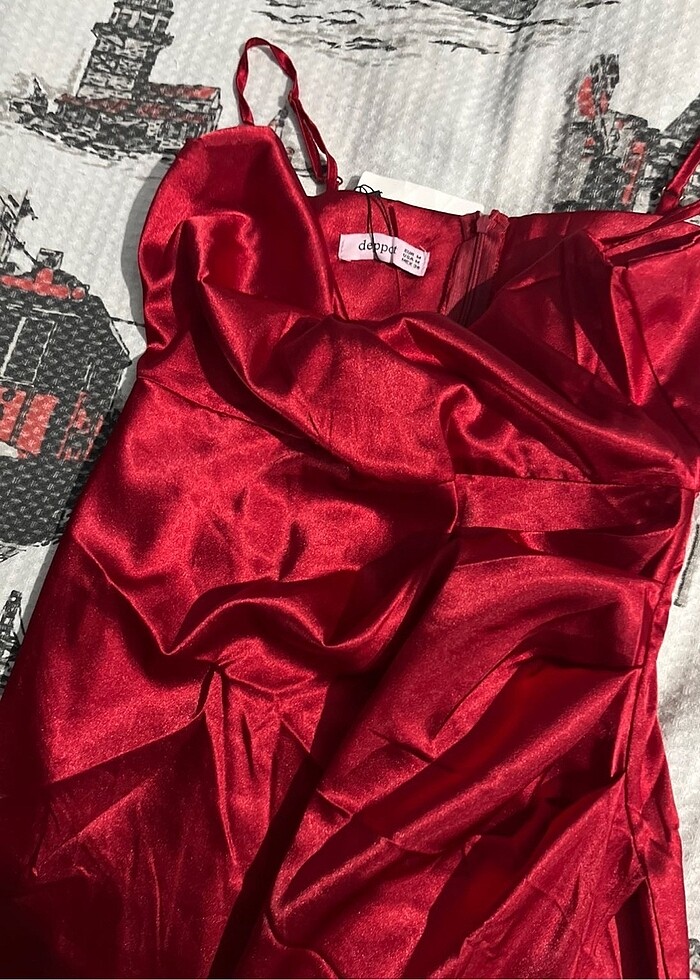 Saten elbise - Görsel 2