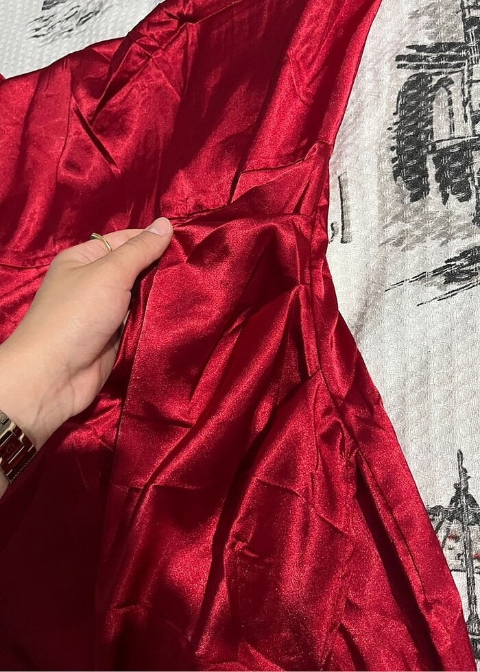 Saten elbise - Görsel 4