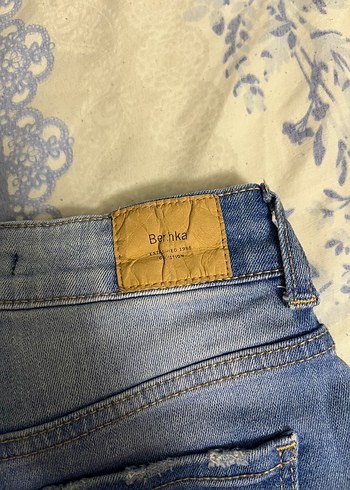 Kadın bershka Denim Mini Şort - Görsel 3