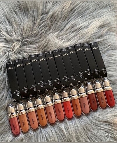 Kiko tekli Lip Gloss