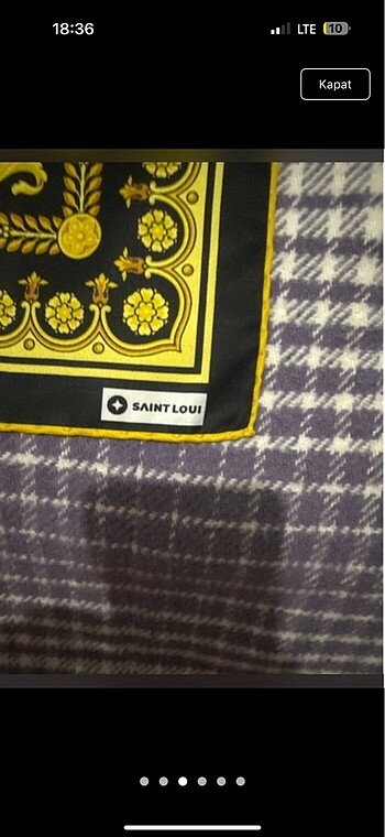 Saint Laurent Eşarp